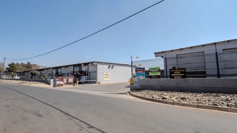 	 Pomona Junction Business Park, 164 Deodar St, Pomona